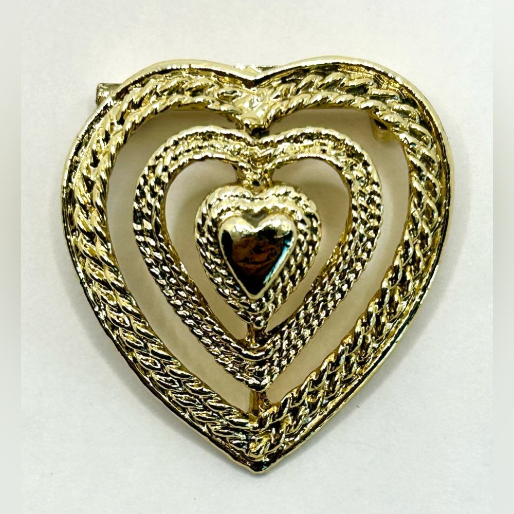 Gerry’s Gold Heart Brooch -1960-1980